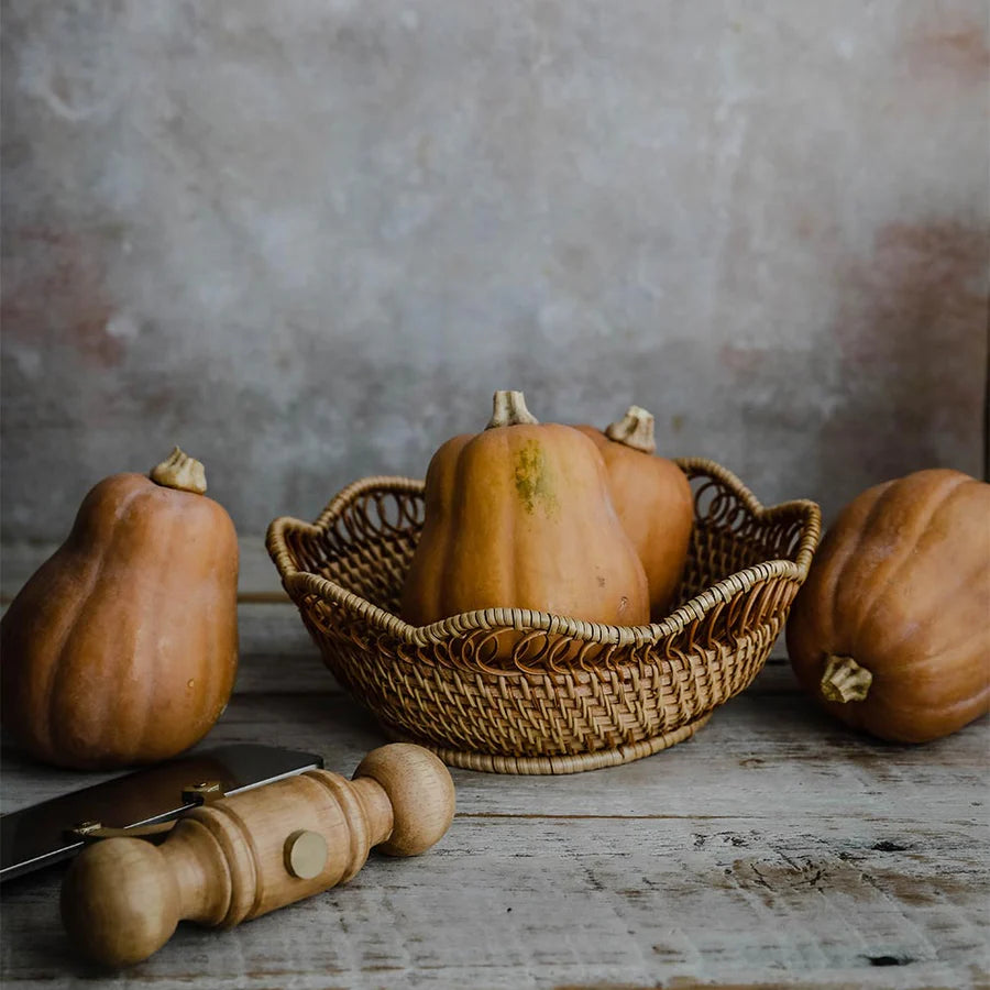 IGNITE TRADERS - Rhode Rattan Scalloped Basket