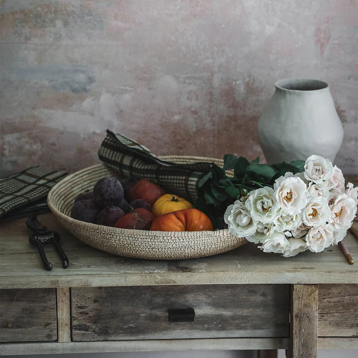 IGNITE TRADERS - Date Palm Table Basket