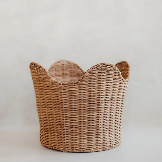 IGNITE TRADERS - Ruby Rattan Basket